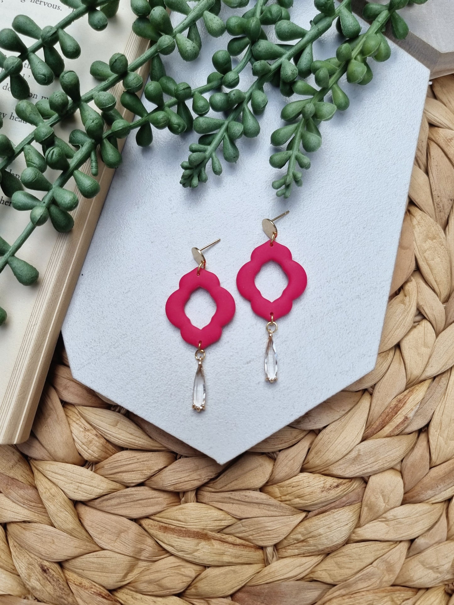 Moroccan Drop with Crystal