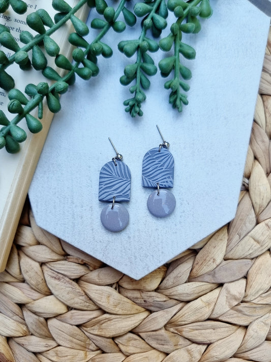 Grey Leaf Texture Drops