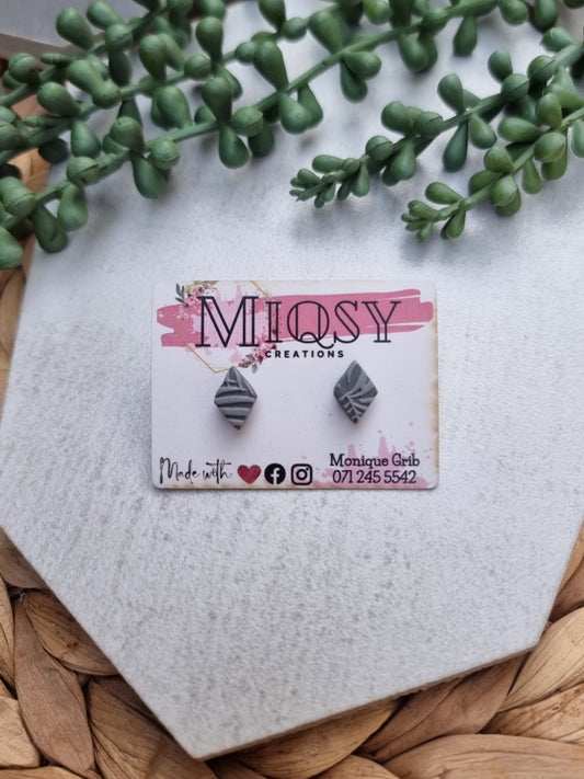 Grey Leafy Studs