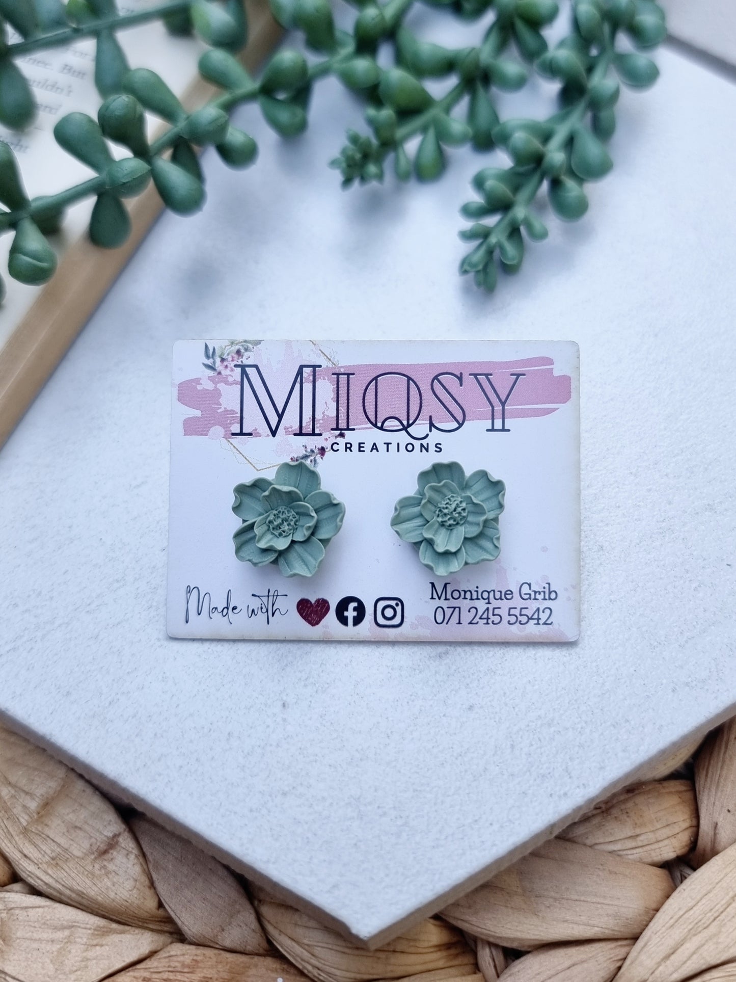 Flower Studs