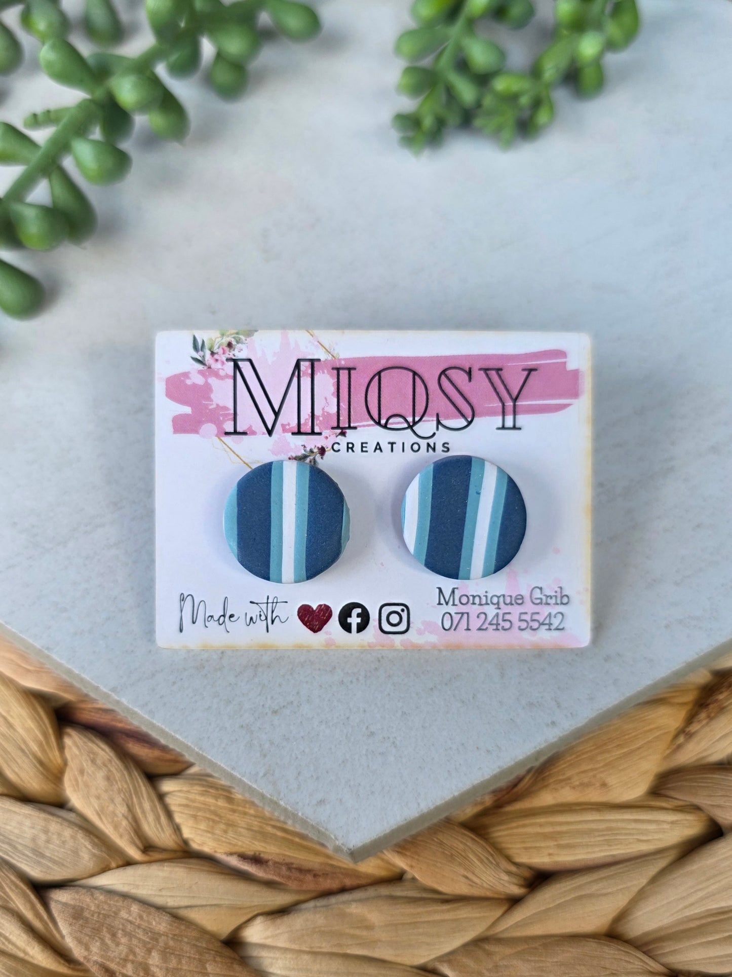 Oceon Line Studs