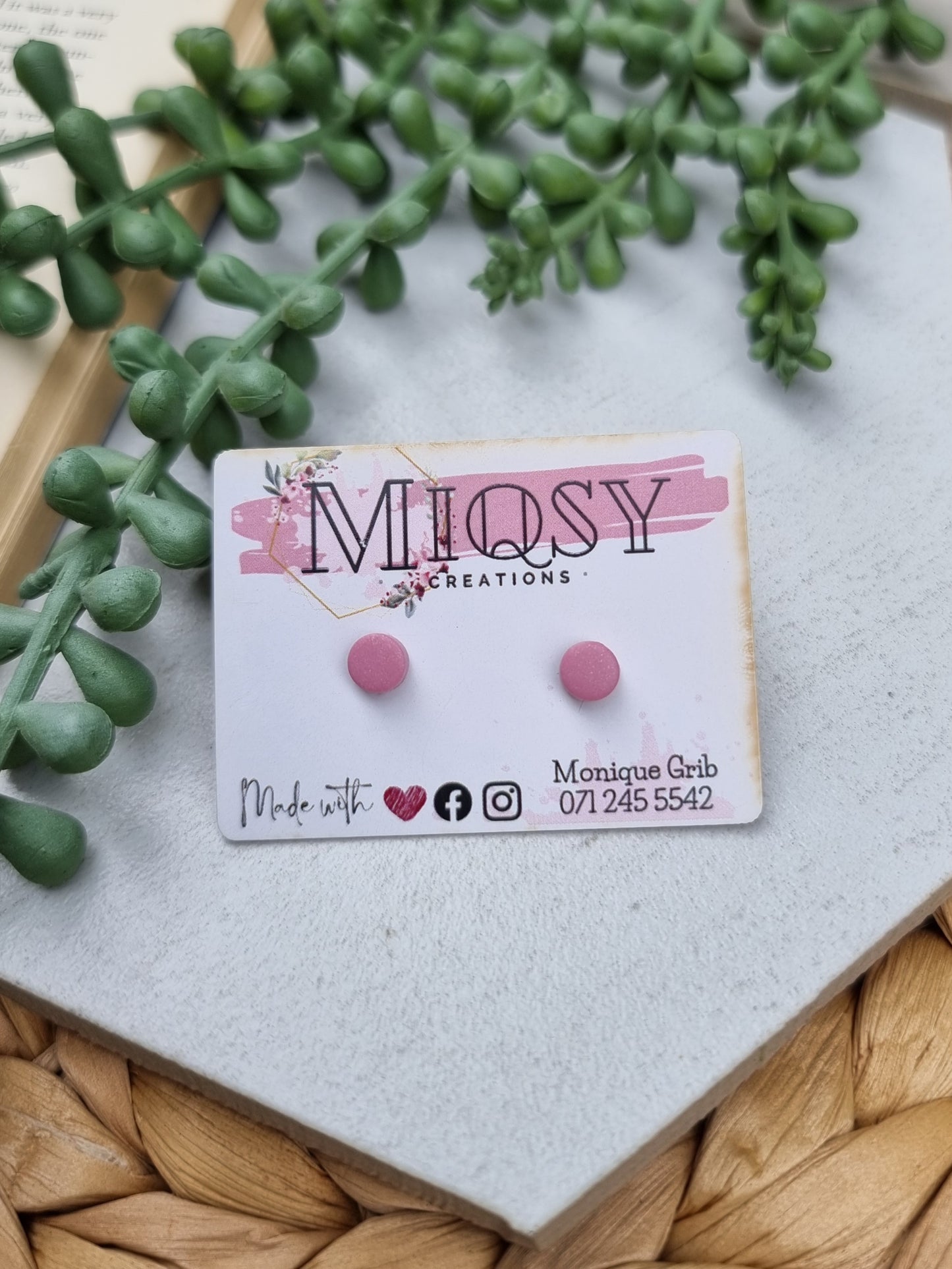 Micro Studs