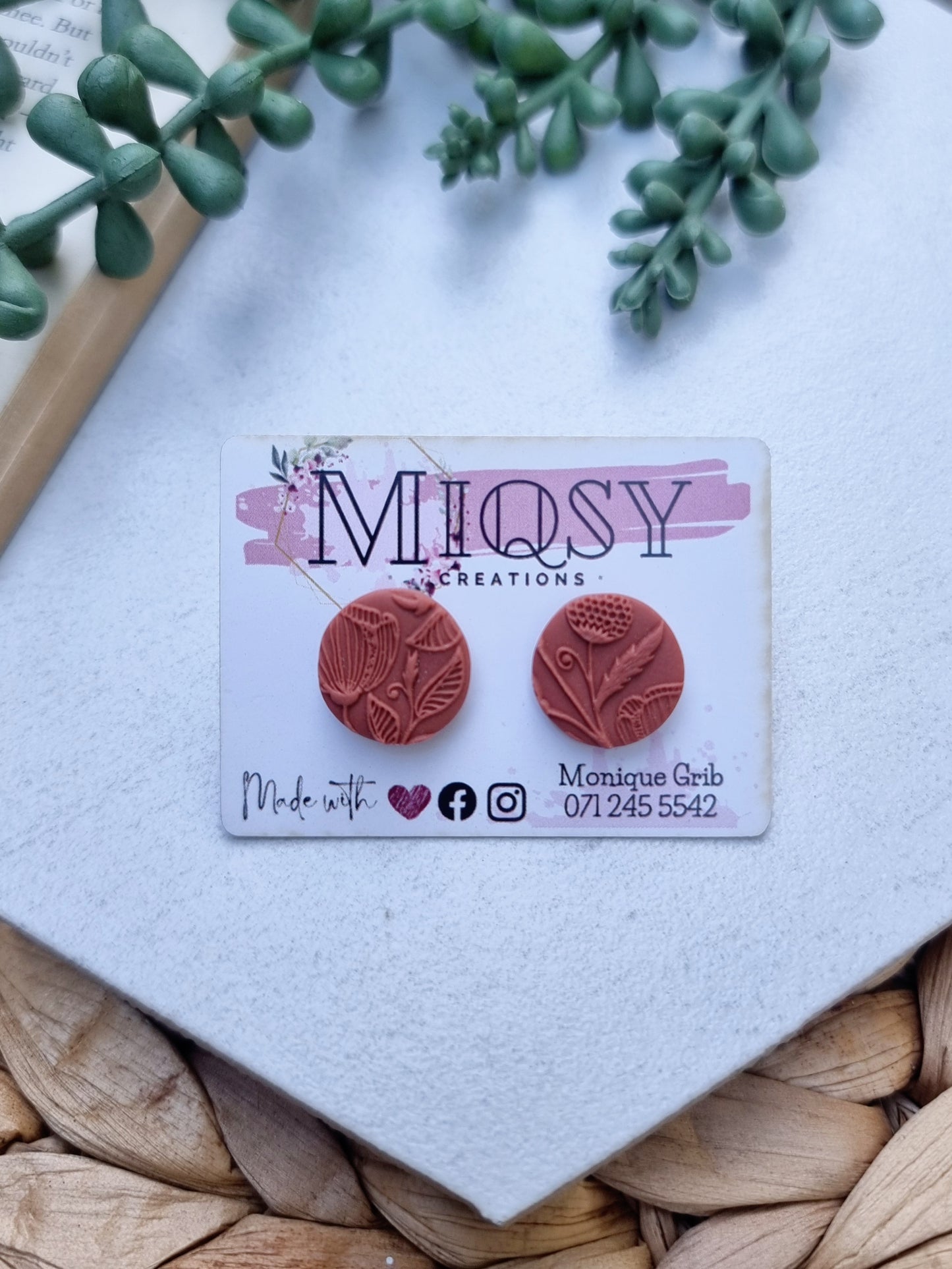 Textured Round Studs