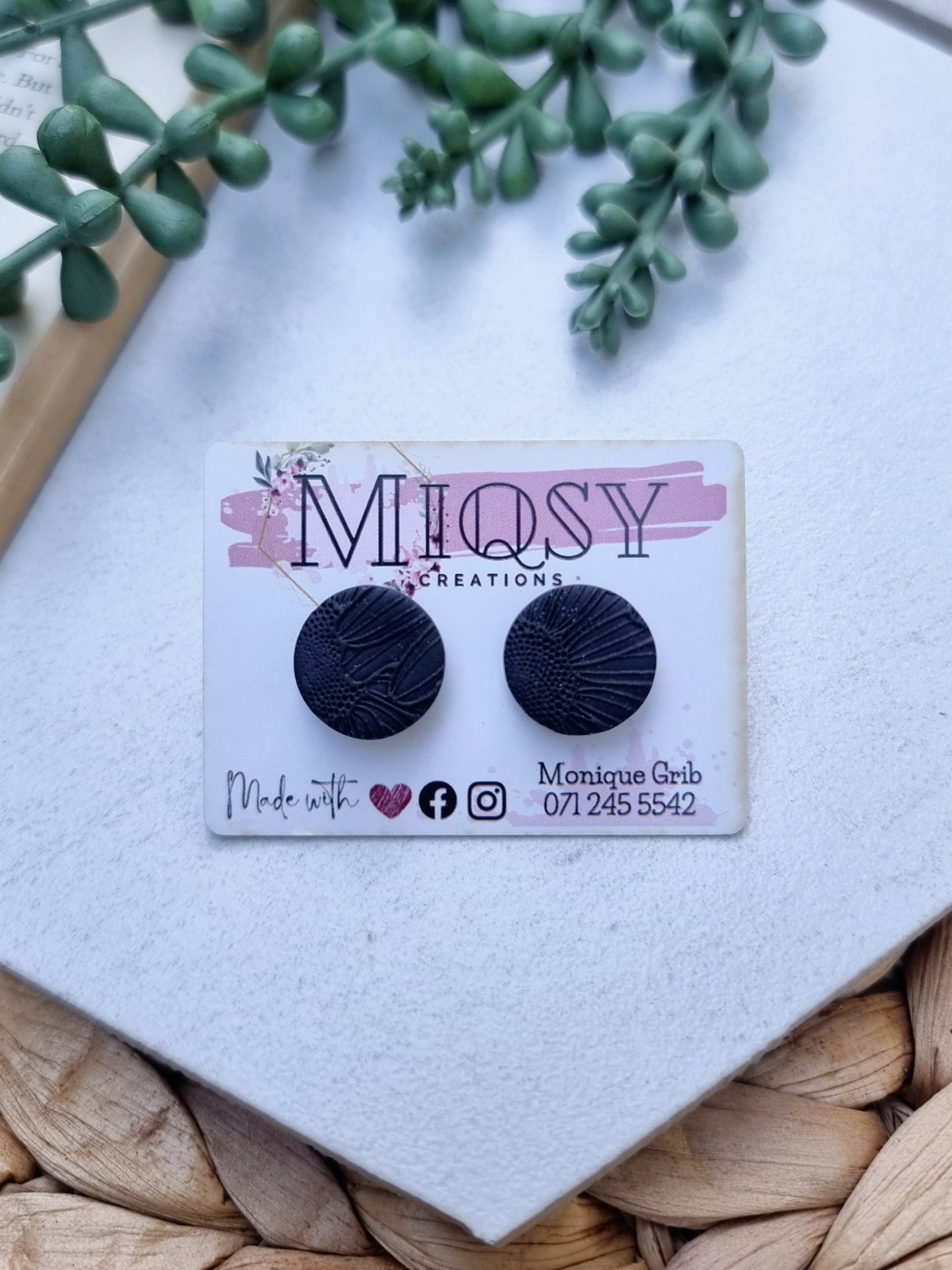 Textured Round Studs