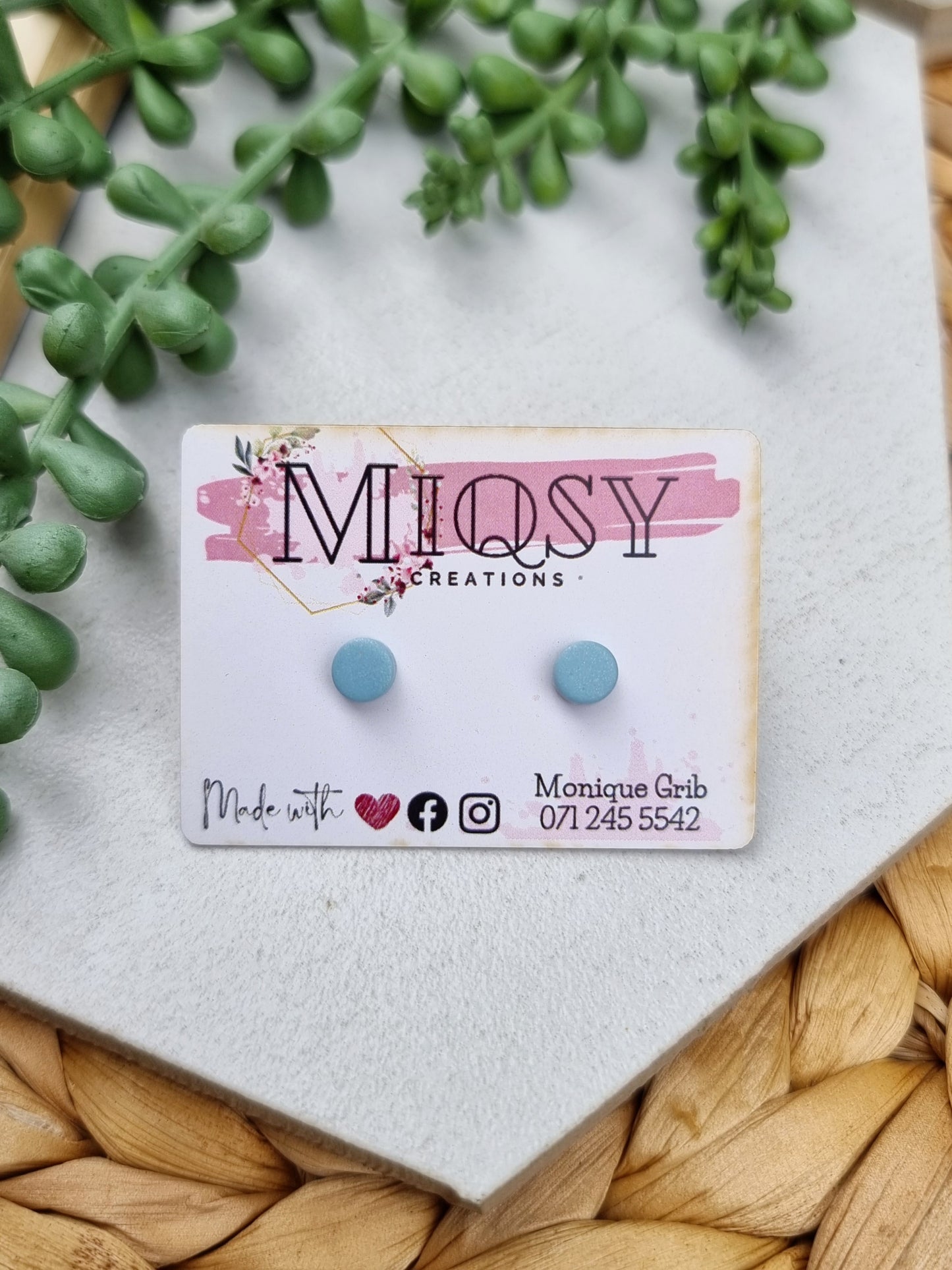 Micro Studs