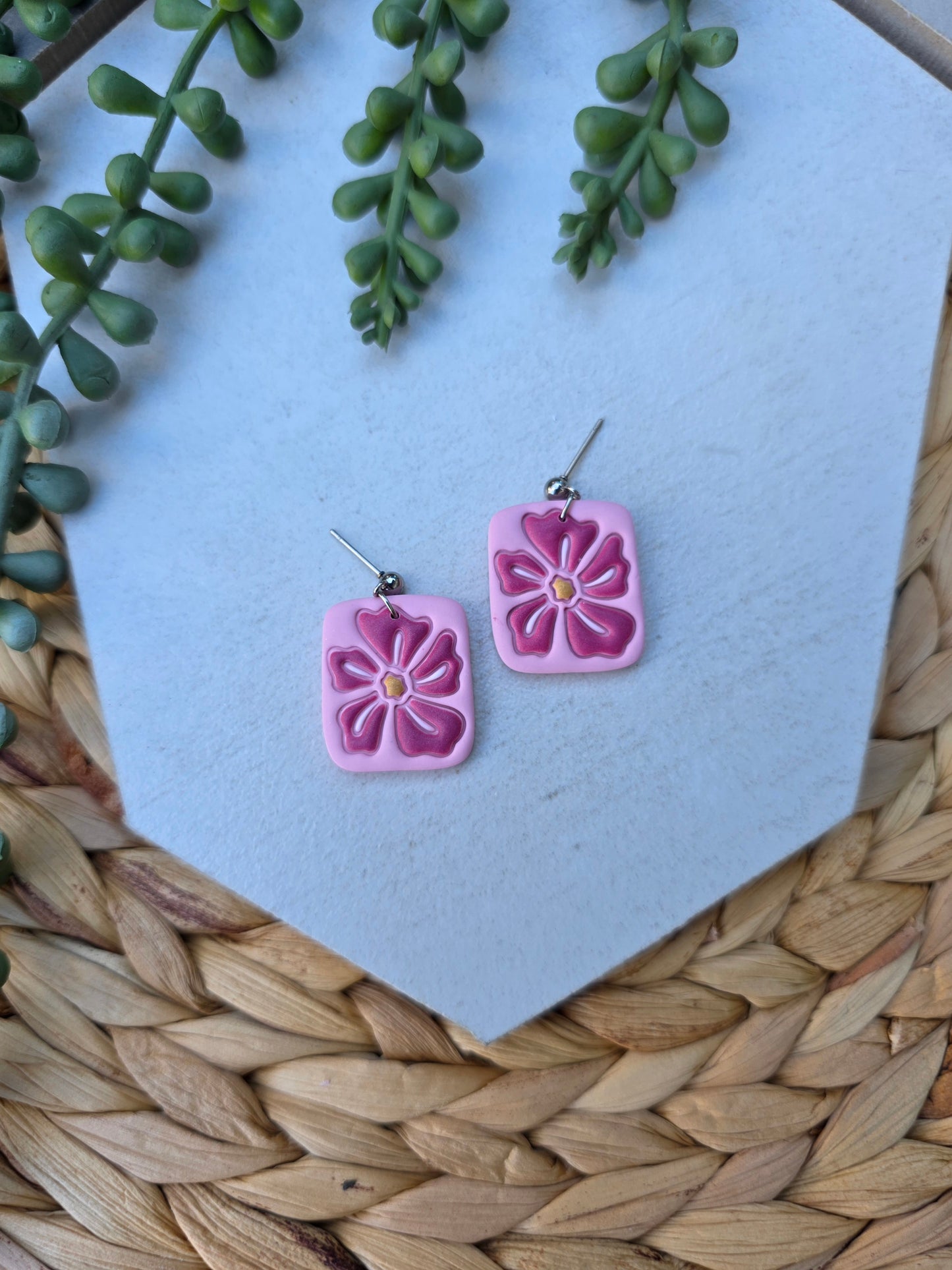 Flower Embossed Drop