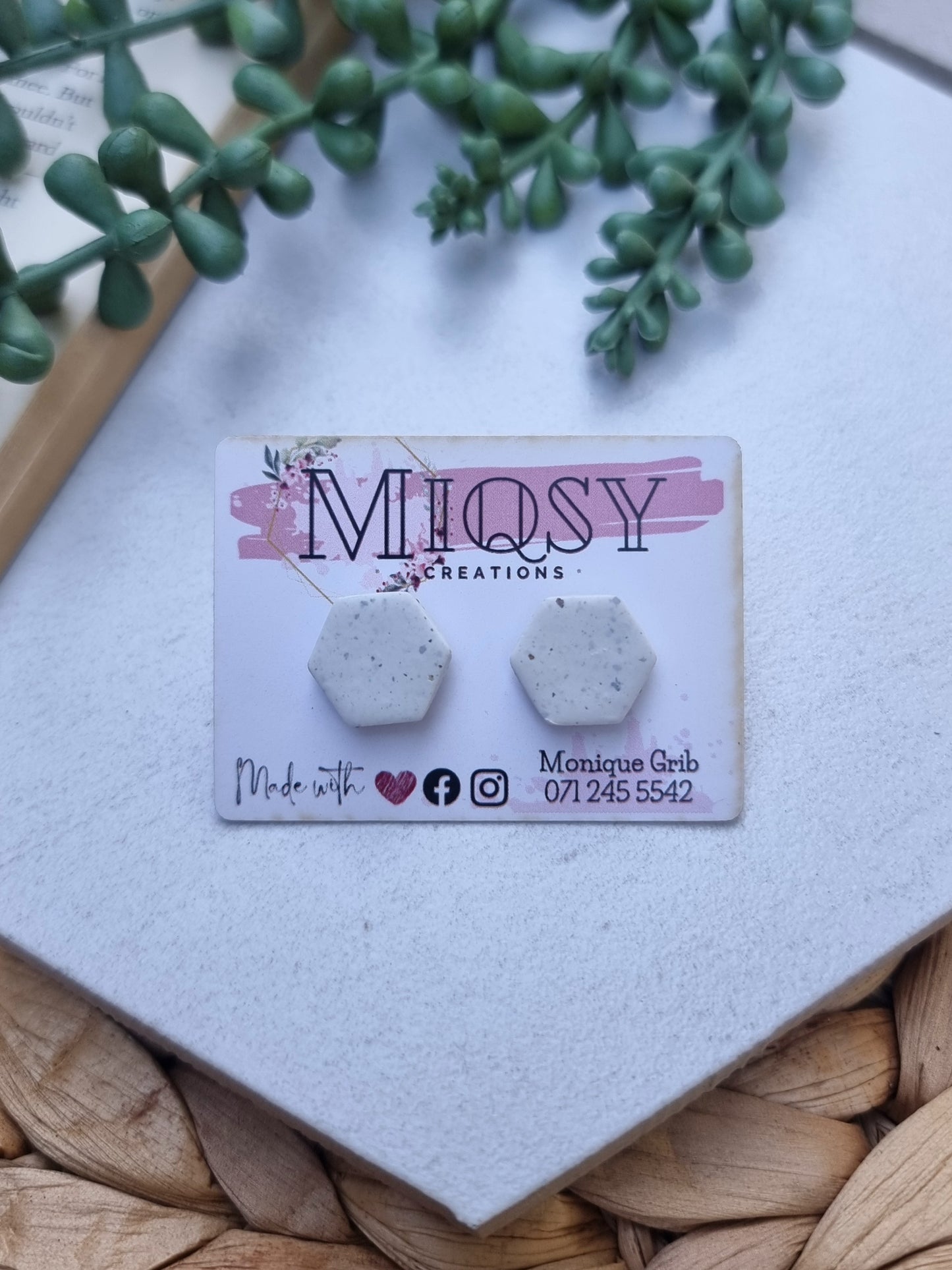 White Pepper Studs