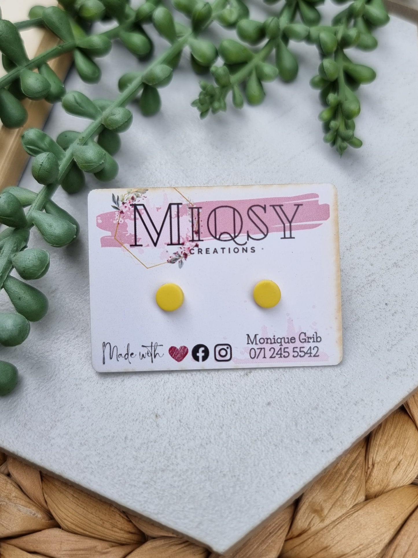 Micro Studs