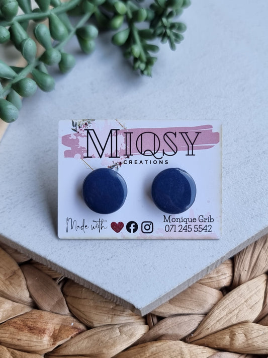 Glossy Studs
