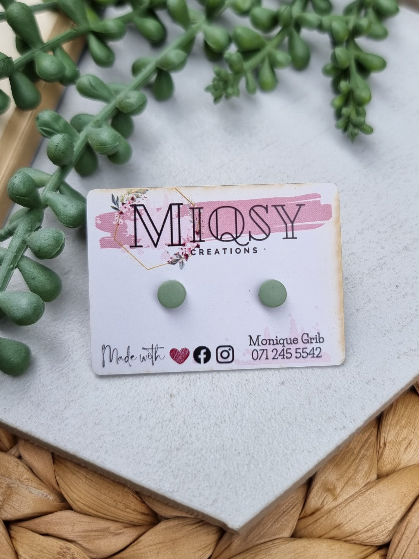 Micro Studs