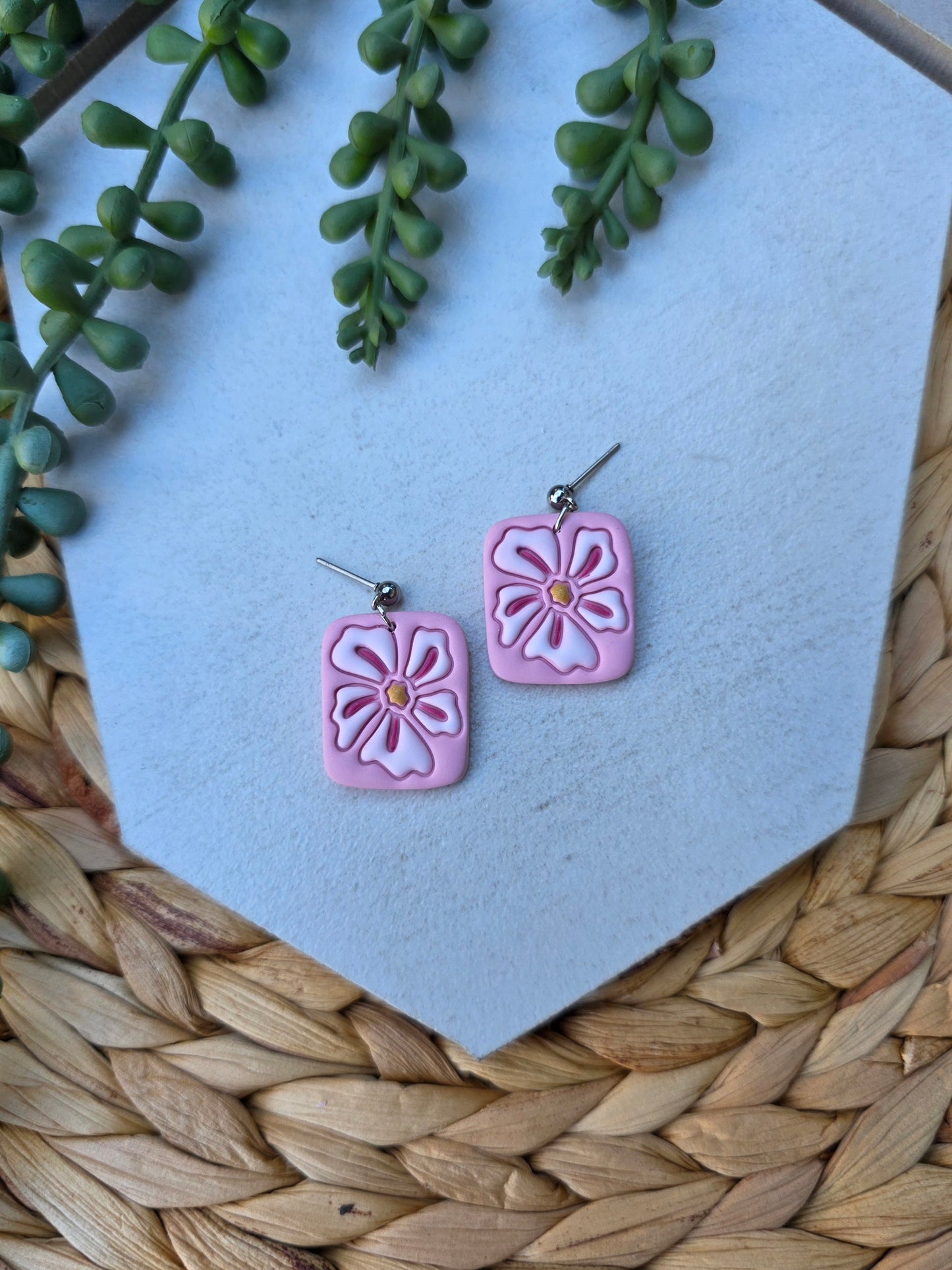 Flower Embossed Drop
