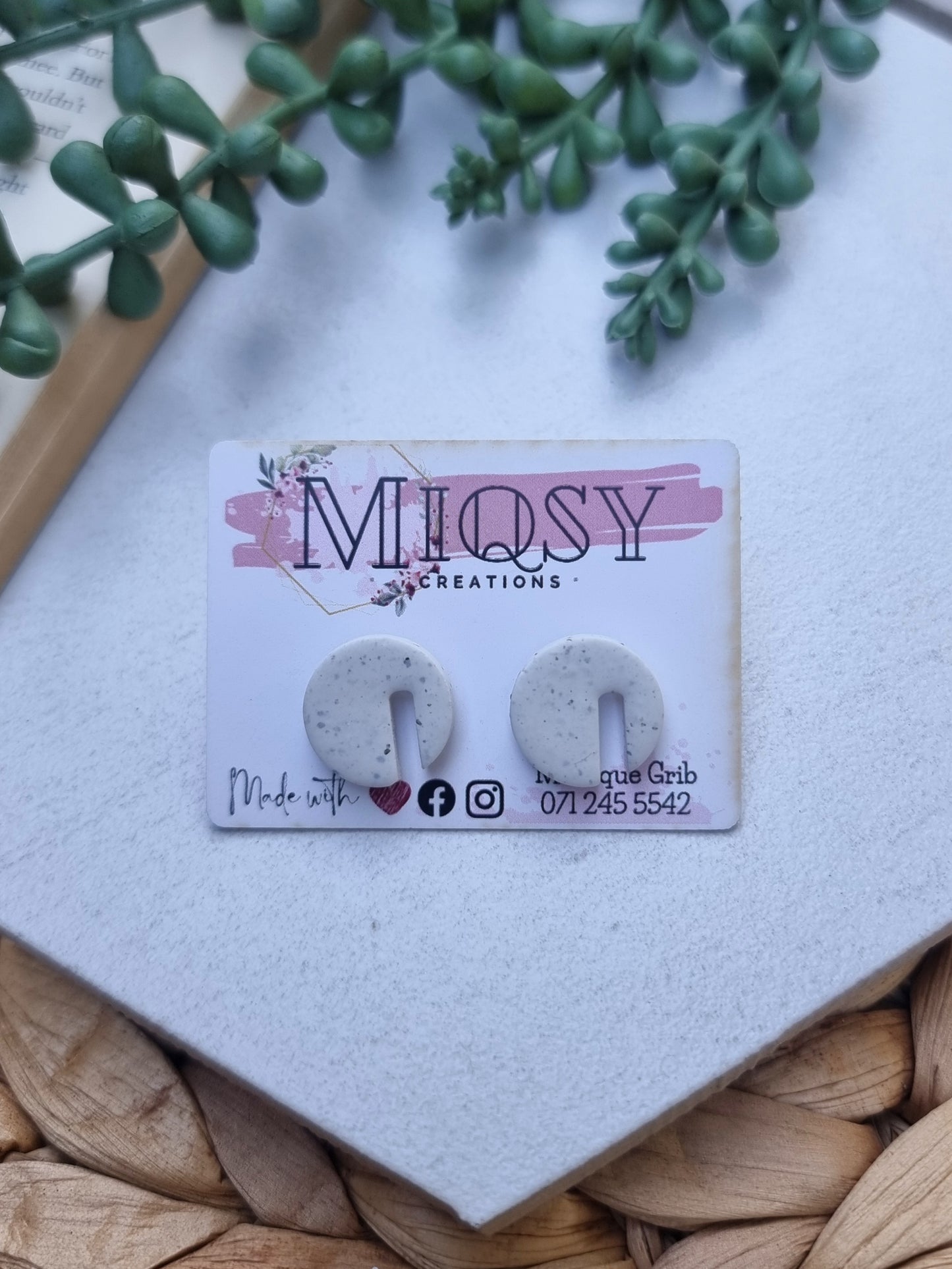 White Pepper Studs