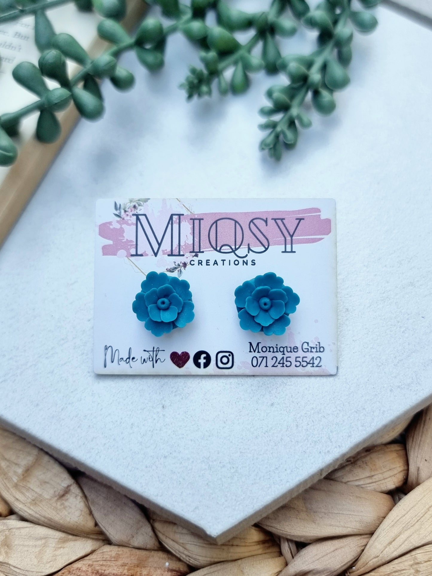 Flower Studs