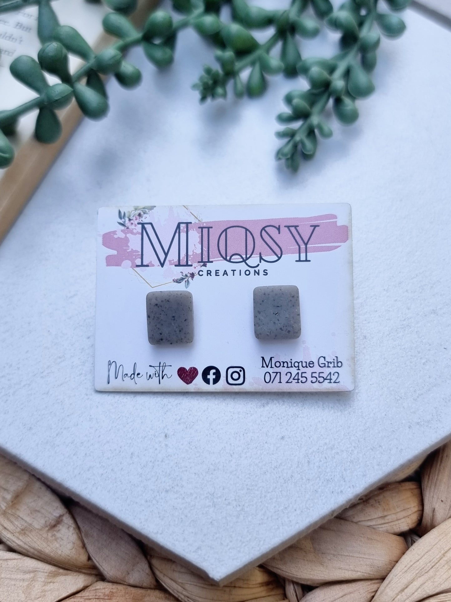 Rectangle Studs