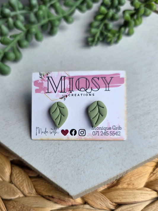 Leafy Studs