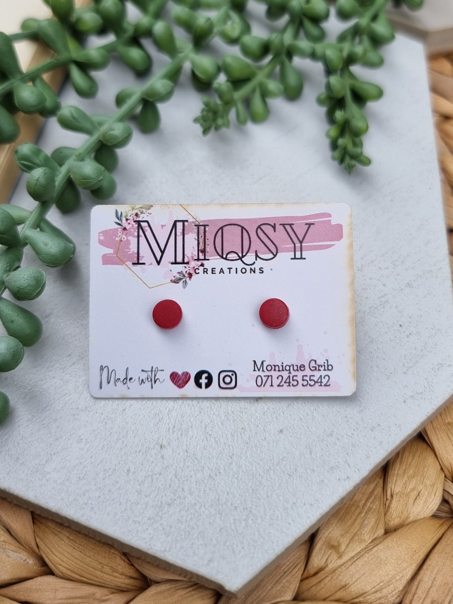 Micro Studs