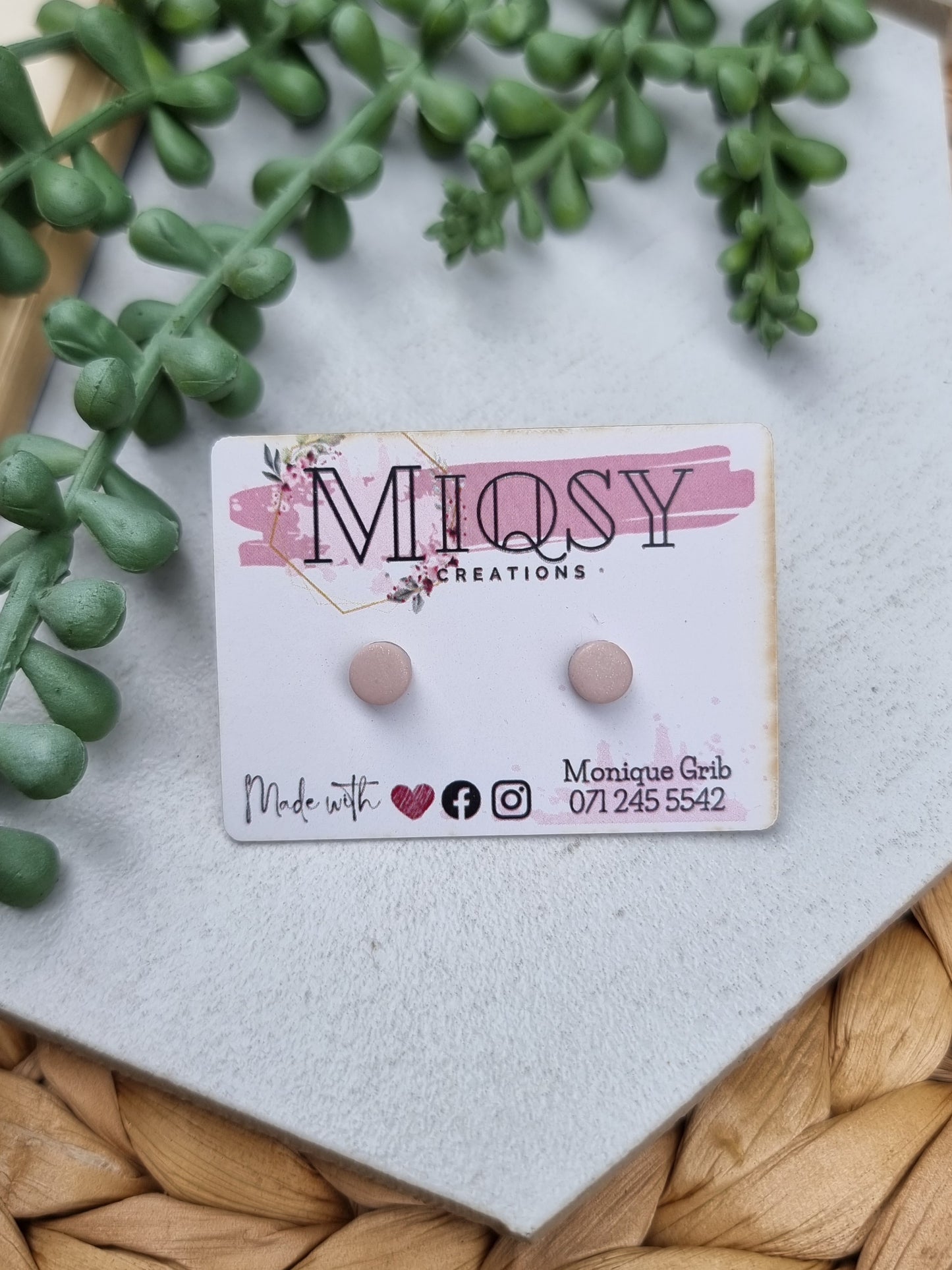 Micro Studs
