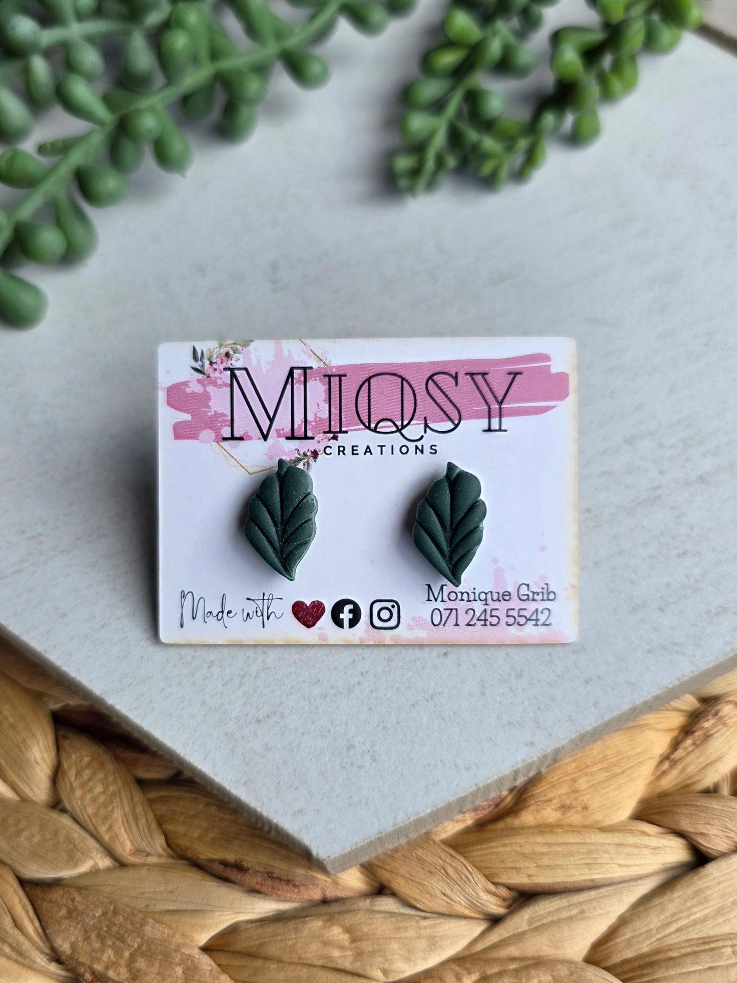 Leafy Studs
