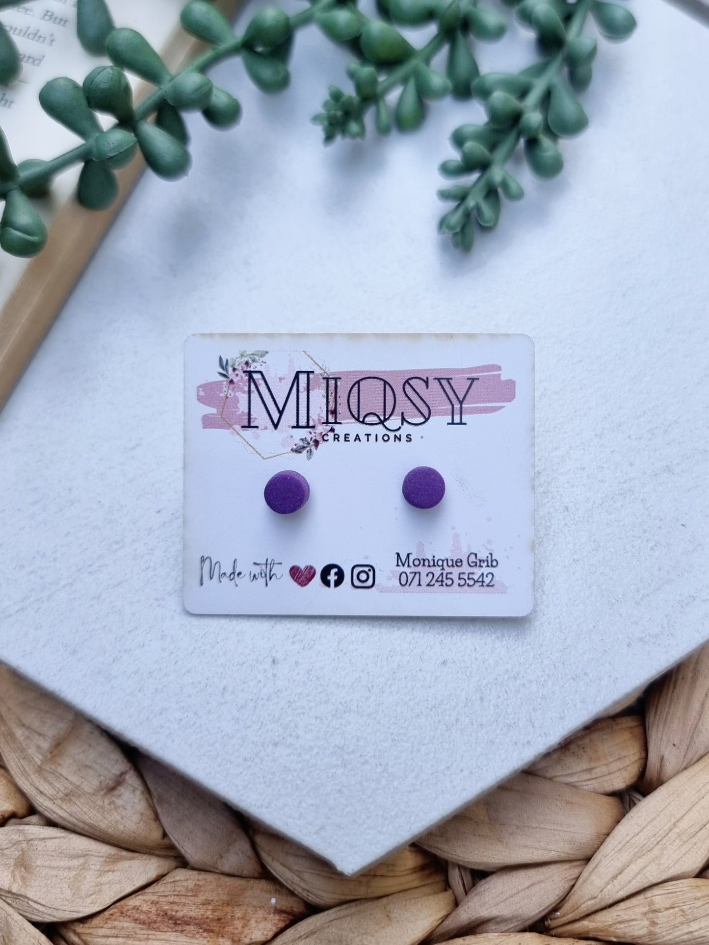 Micro Studs